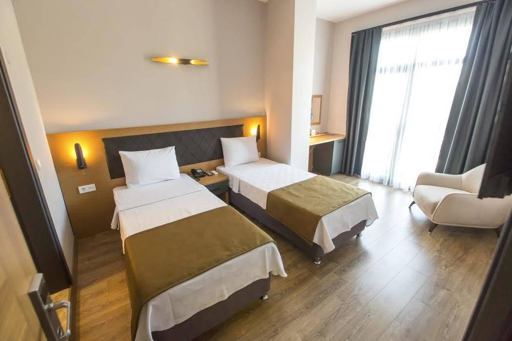Big Point Plus Hotel Biga Exterior foto